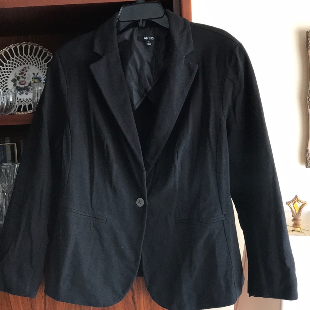GUC APT 9 black cotton blazer